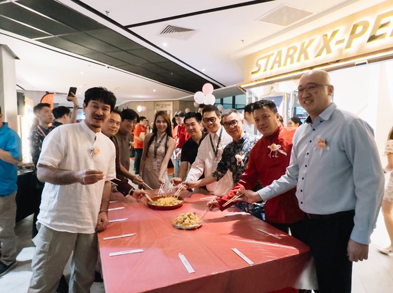 STARK Autograph · Alumni & B-P Scout Brotherhood of Chung Hwa Confucian School, Loo Pun Hong & Octagon Asia MMA 02/03/26