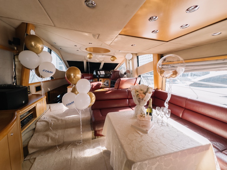 Valentine’s Yacht X-Perience with STARK 12/03/26
